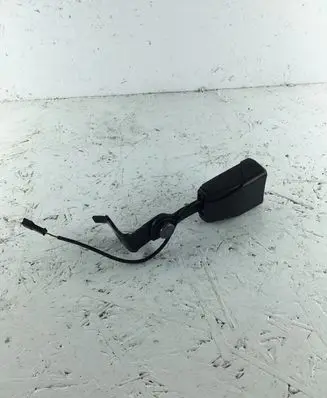 BMW X5 F15 Rear seatbelt buckle 7395076