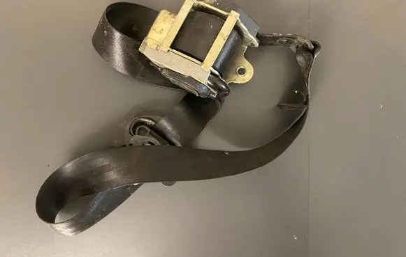 Seat Leon (1P) Front seatbelt 604989700 G6047613