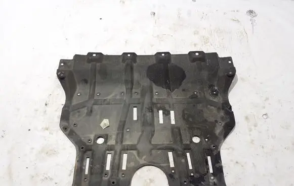 Renault Austral Engine splash shield/under tray 758925341R