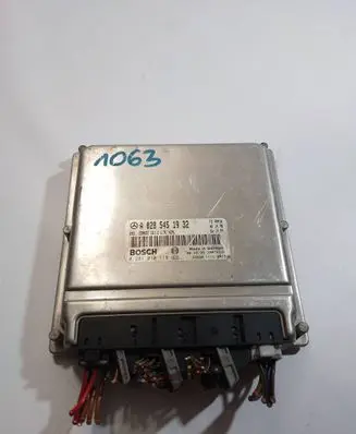 Mercedes-Benz A W168 Engine control unit/module A0285451932 0281010118 28RTE534
