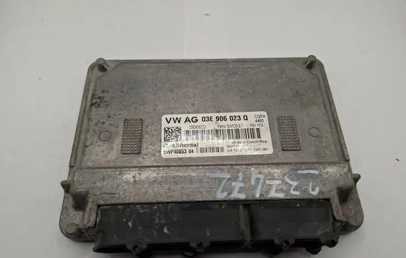 Skoda Fabia Mk2 (5J) Engine control unit/module 03E906023Q 5WP40853 03E906023