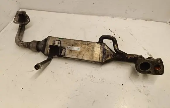 Mercedes-Benz CLS C219 EGR valve cooler 16421400975