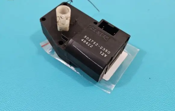 Suzuki Grand Vitara I A/C air flow flap actuator/motor 502752-2350 IMPRK1380683
