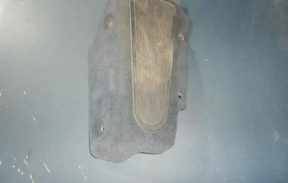 Maserati Quattroporte Centre console side trim front 