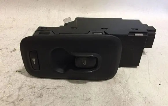 Volvo XC70 Electric window control switch 31334465