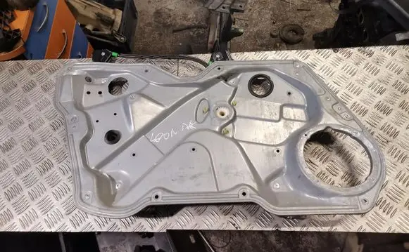 Seat Leon (1M) Front window lifting mechanism without motor 1m0837755
