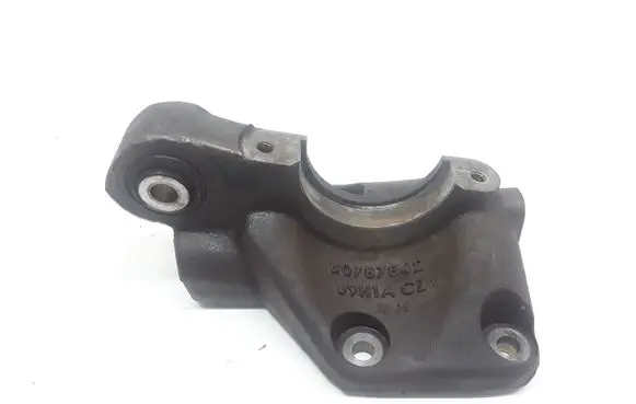 Volvo S60 Driveshaft support bearing bracket 30787842