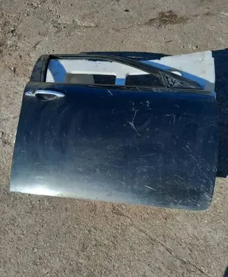 Alfa Romeo 156 Front door 