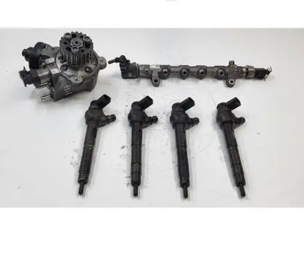 Volkswagen PASSAT B7 Fuel injection system set 03L130111G 0445110369 03L130277