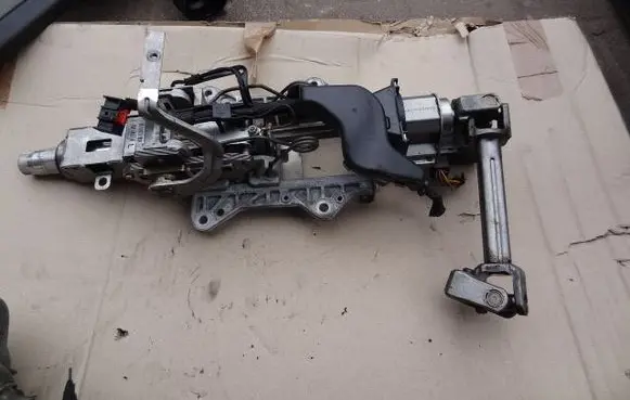 Volkswagen PASSAT B6 Steering wheel axle 3C1419501N