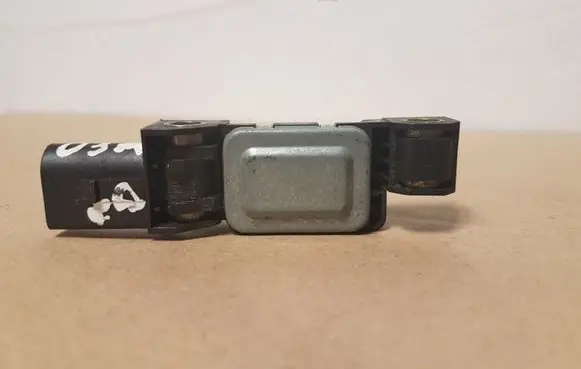 Audi A6 S6 C6 4F Airbag deployment crash/impact sensor 4B0959643C