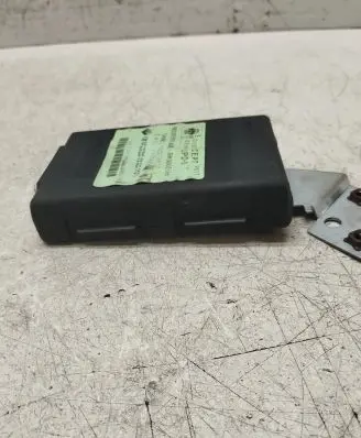 Daewoo Lanos Door central lock control unit/module 96275923 7541165 E132110193
