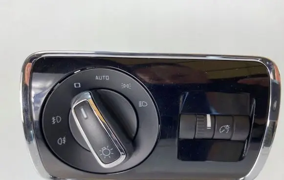 Skoda Superb B6 (3T) Light switch 3T0941431B