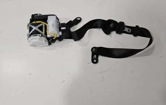 BMW X4M F98 Front seatbelt 34248322B 34171257D 34027306A