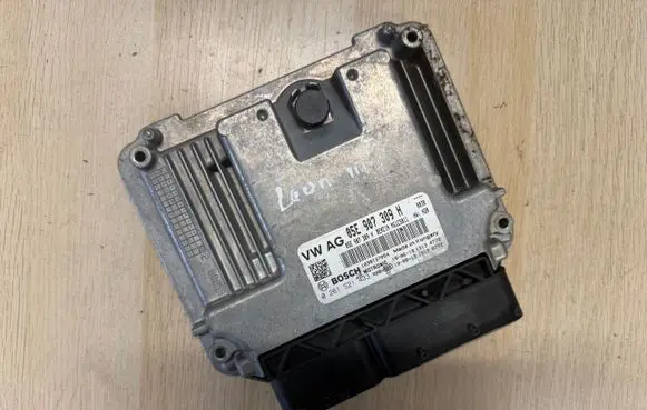 Seat Leon IV Engine control unit/module 05E907309H