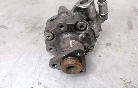 Audi A6 S6 C6 4F Power steering pump 4F0145156F