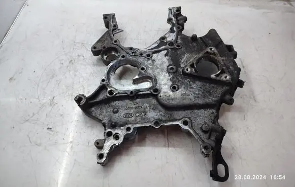 KIA Sportage Timing chain cover 213102A300