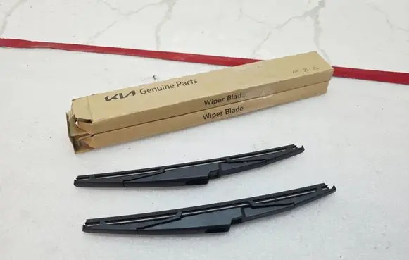 KIA Sportage Rear wiper blade arm 98850A4000