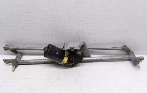 Volkswagen Golf III Front wiper linkage 1H1955113A 0390241109CHP 1H1955603
