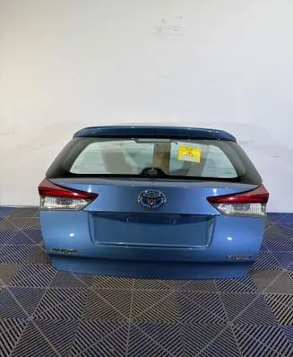 Toyota Auris E180 Tailgate/trunk/boot lid 
