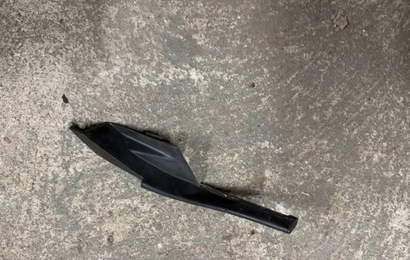 KIA Rio Windshield trim 86153H8000