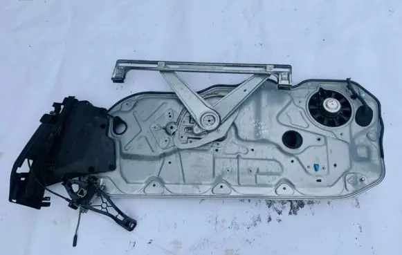 Volvo C30 Sliding door window regulator with motor