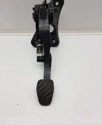 Renault Clio V Clutch pedal 465038715R 0036113 28062019