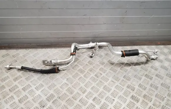 Chevrolet Camaro Air conditioning (A/C) pipe/hose 23108201