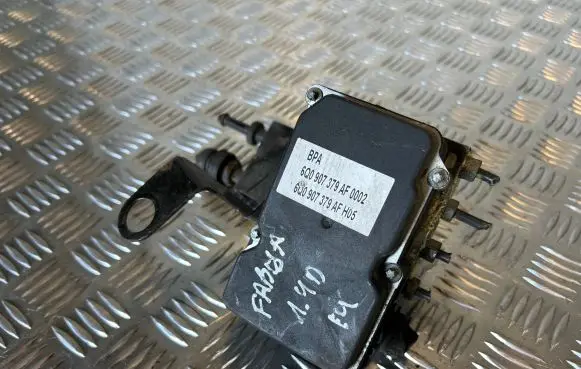 Skoda Fabia Mk1 (6Y) ABS Pump 6Q0907379AF