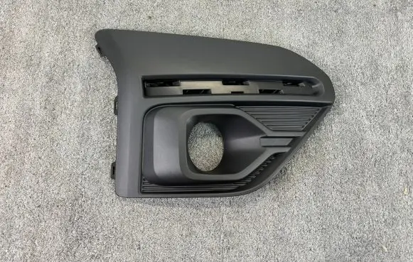 Dacia Sandero Front fog light trim/grill EAB-R261A20 K3071