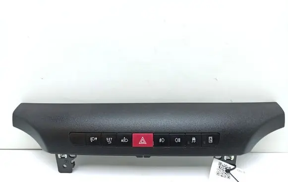 Iveco Daily 6th gen Hazard light switch 5801586544