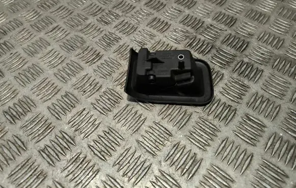 Volvo XC90 Engine bonnet (hood) release handle 30779851