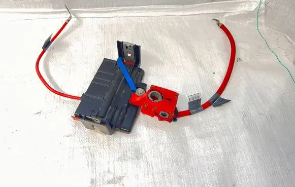 BMW X1 E84 Positive cable (battery) 9217018
