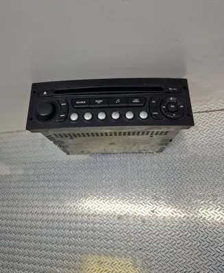 Citroen C3 Pluriel Radio/CD/DVD/GPS head unit 96639793XT PSARCD41161 A2C53220044