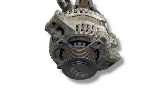 Honda CR-V Generator/alternator 1042101140