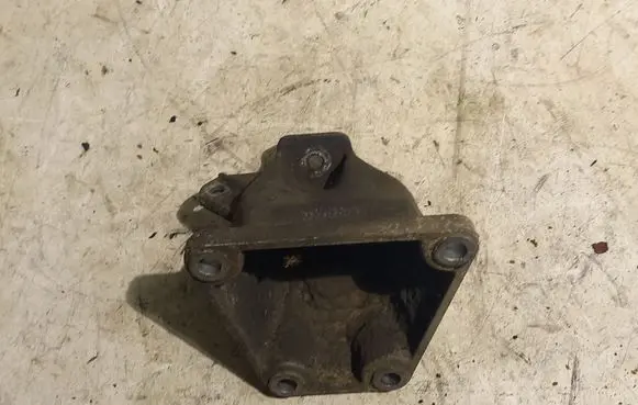 Audi A6 S6 C5 4B Engine mounting bracket 4B0199308