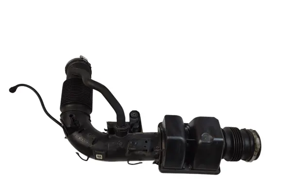 Volvo XC90 Air intake hose/pipe 31657635 D23NA PA6GF35