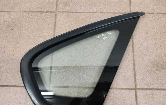 Subaru Legacy Rear side window