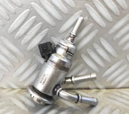 Peugeot 3008 II AdBlue injector 9842811780 M043403259