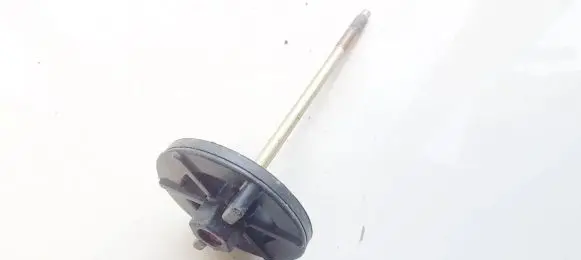 Hyundai Tucson JM Spare wheel bolt 628502e200
