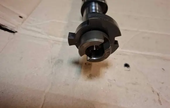 Nissan X-Trail T32 Camshaft E190