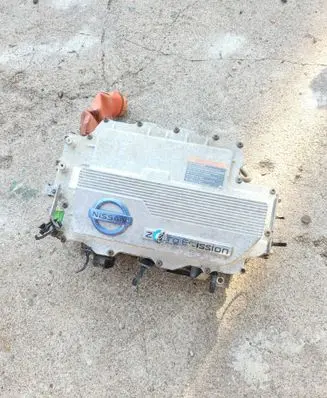 Nissan Leaf I (ZE0) Voltage converter inverter 291A03NA0A C44210113