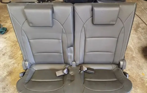 Nissan Qashqai+2 Seat set 