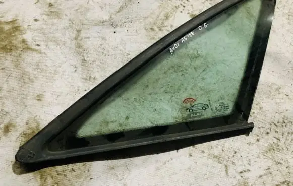 Audi A6 S6 C5 4B Rear side window