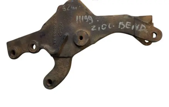Generator/alternator bracket