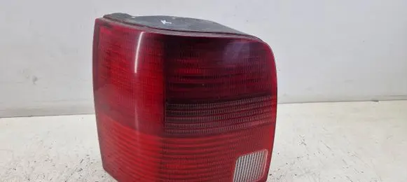 Volkswagen PASSAT B5 Rear/tail lights 3B9945111F