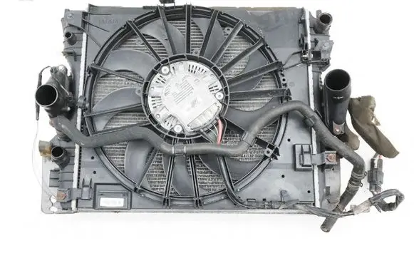 Jaguar XF X250 Coolant radiator CX23-8C607-AB
