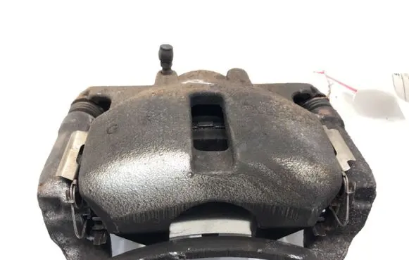 Suzuki SX4 S-Cross Front brake caliper