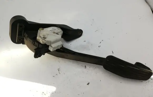 Volvo XC90 Accelerator throttle pedal 6PV00853704 30666656