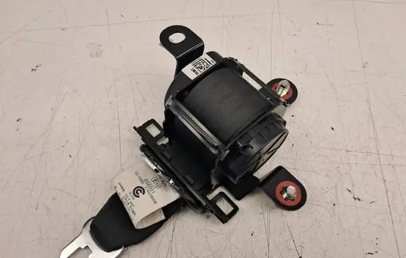 KIA Sportage Middle seatbelt (rear) 898503U200WK 690403